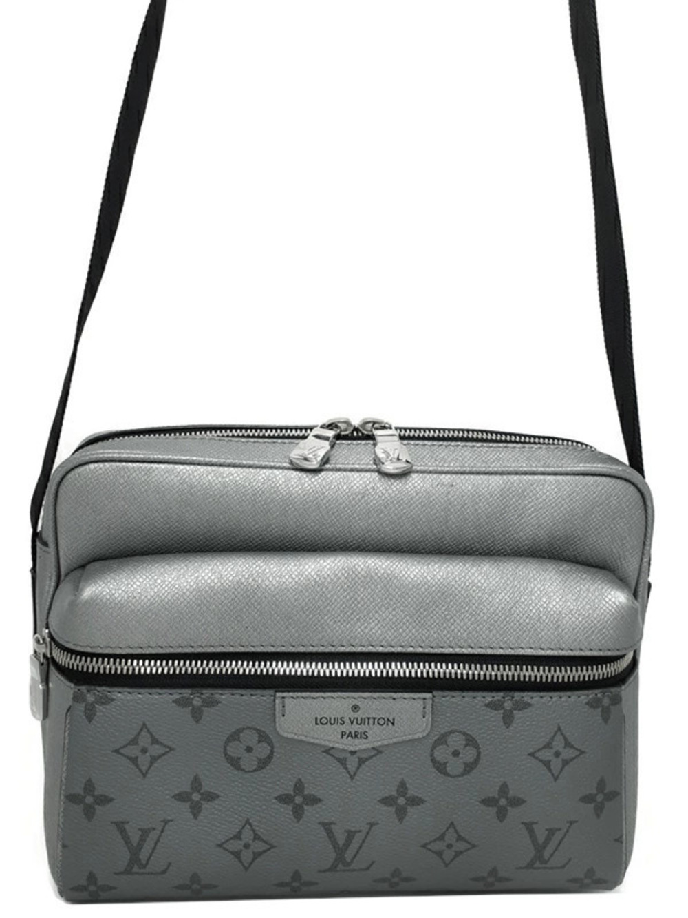 Louis Vuitton Taigarama Outdoor Messenger Shoulder Bag